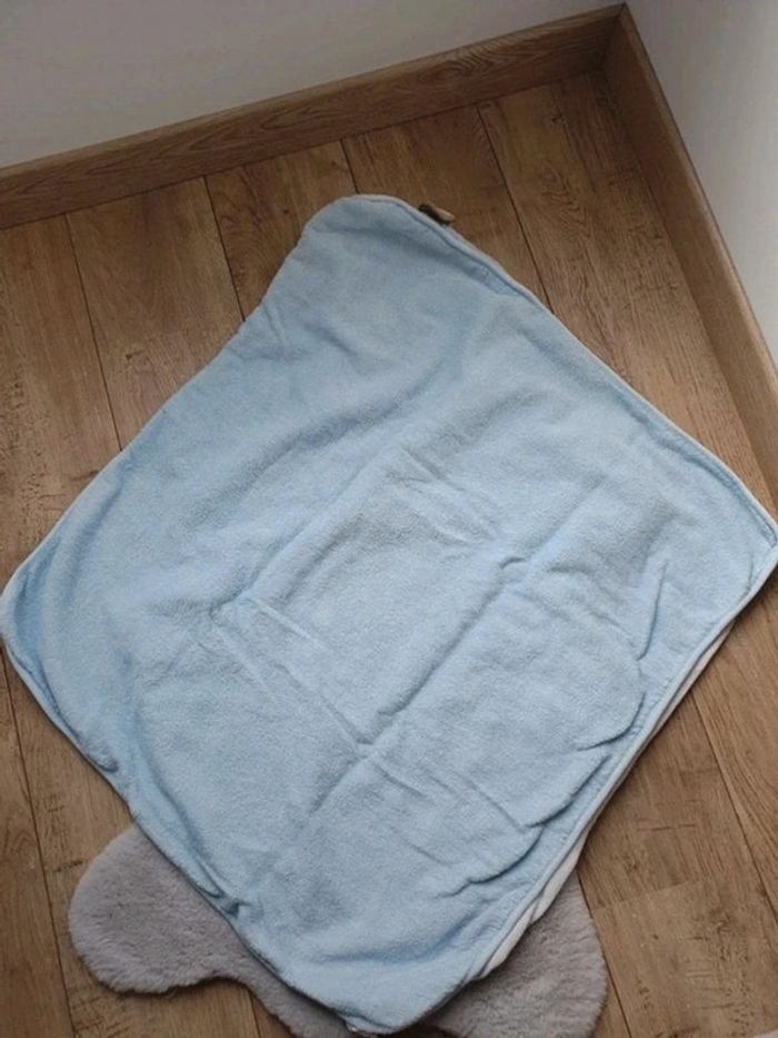 Carré de bain bleu ciel et blanc - photo numéro 5