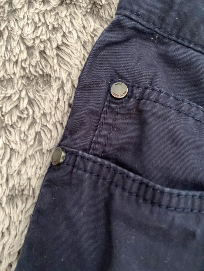 Short long bleu Hugo Boss - 10 ans - photo numéro 5