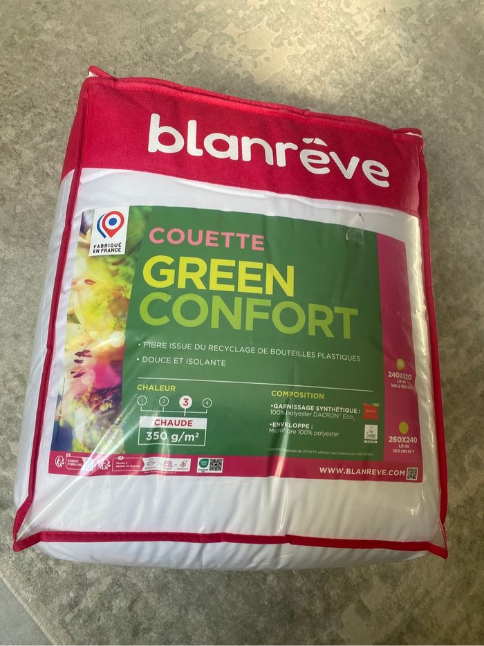 Grande couette chaude blanreve