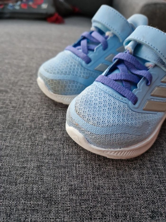 Baskets Adidas runfalcon 5 Pointure 21 - photo numéro 2