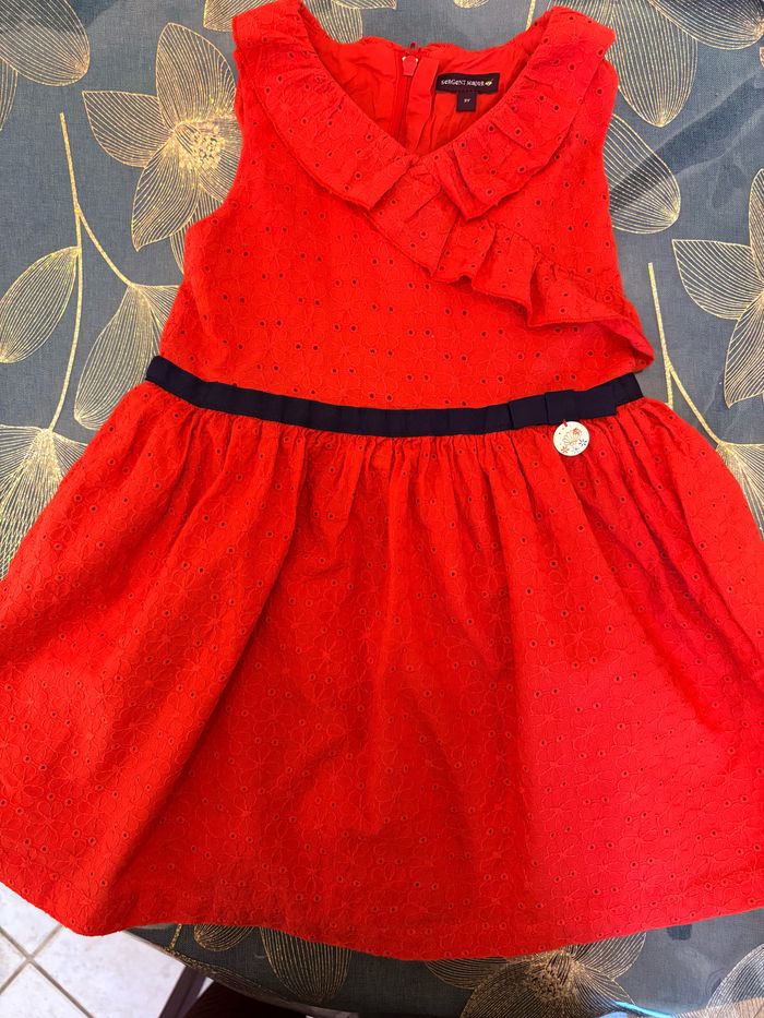 Robe rouge sergent major