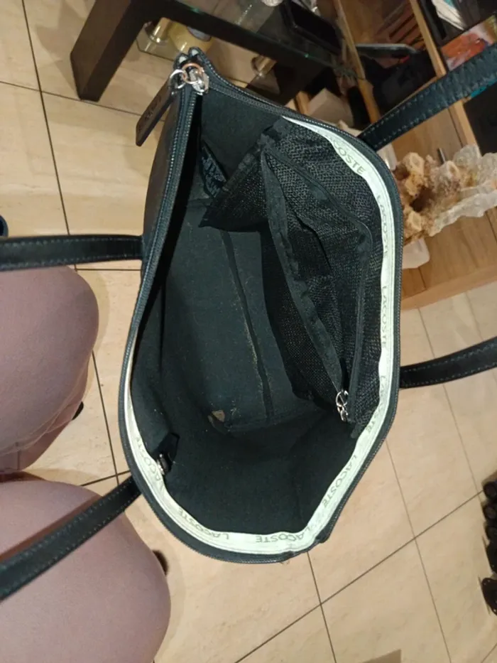 Magnifique sac a main Lacoste authentique noir - photo numéro 10