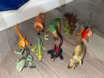 Figurine dinosaures