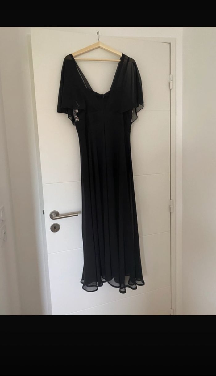 Robe de mariage noire - photo numéro 6