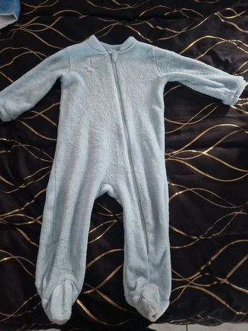 Pyjamas taille 18 mois