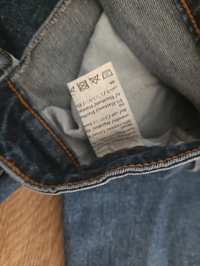 Jeans brut large évasé - photo numéro 3