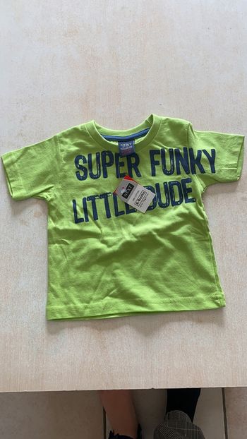T-shirt Taille 6-9mois