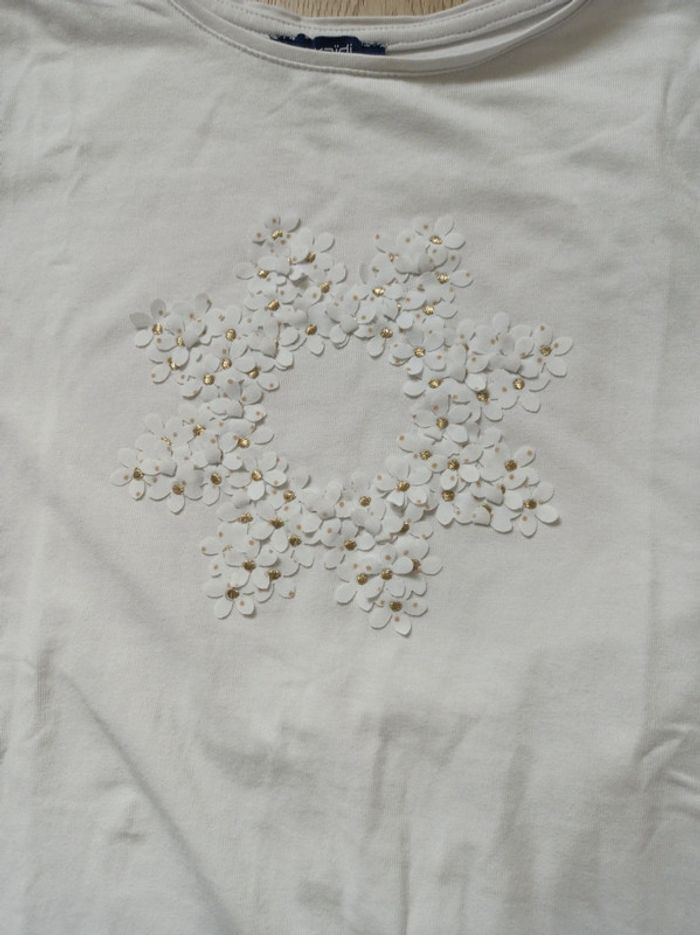 T-shirt fille Okaïdi taille 12 ans en bon état - photo numéro 2