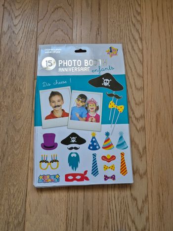 Coffret photo booth anniversaire enfant, neuf 🎂