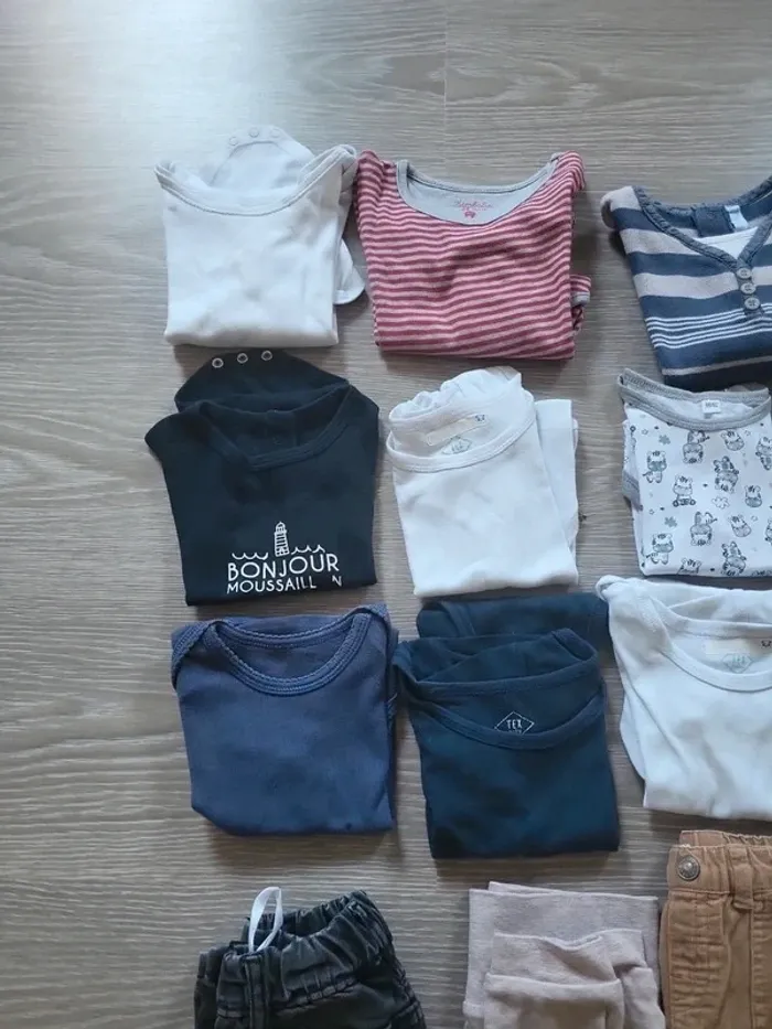 Lot vêtements 24 mois - photo numéro 7