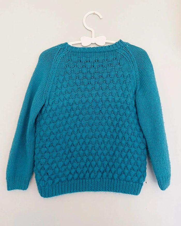 Pull bleu canard en mailles torsadées 3 ans - Créatrice ( fait main ) - photo numéro 4