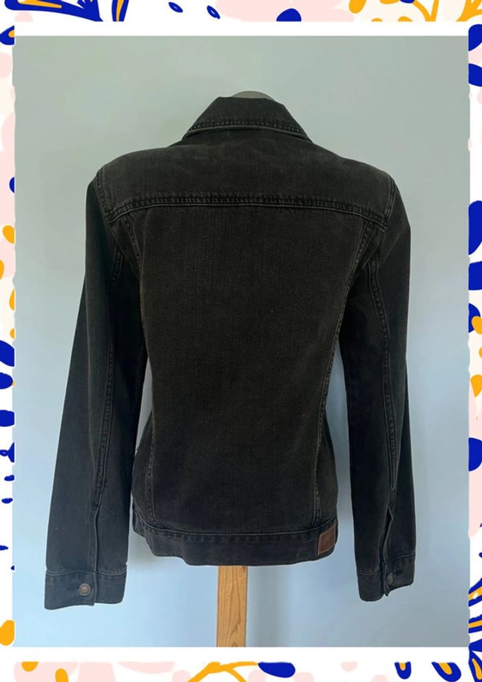 Veste en jean noir Hollister – Taille XS – Intemporelle & stylée - photo numéro 6