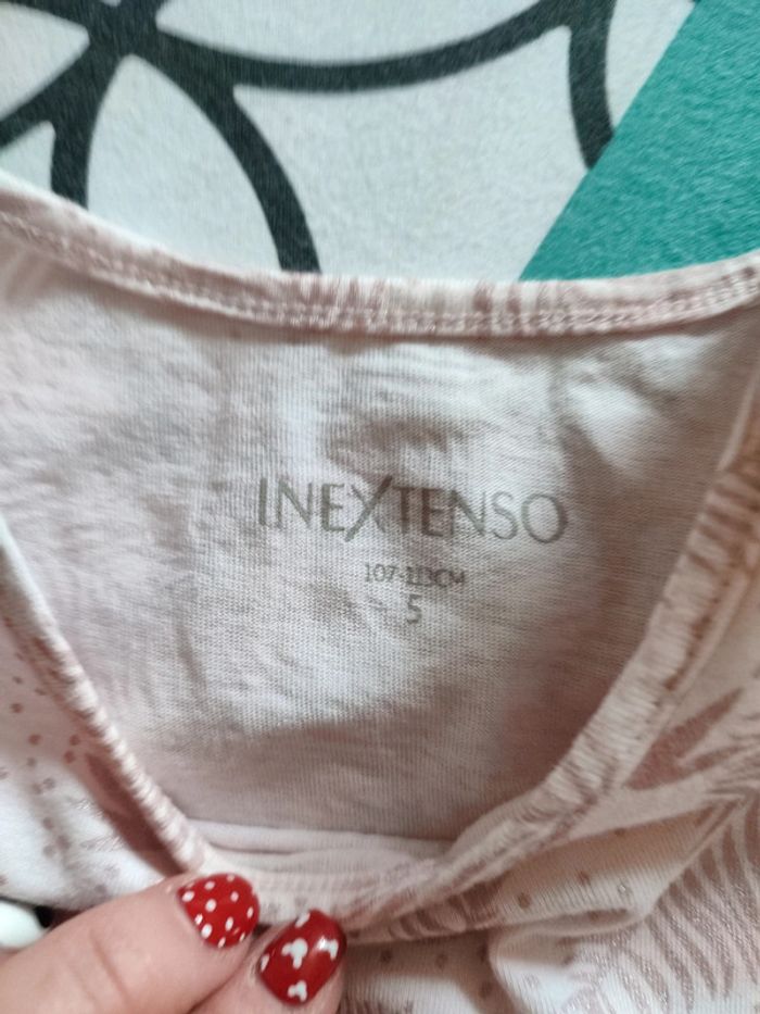 Robe rose pâle taille 5 ans avec tulle sur le bas - photo numéro 4