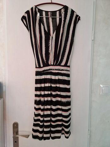 Robe rayée Naf Naf neuve 34