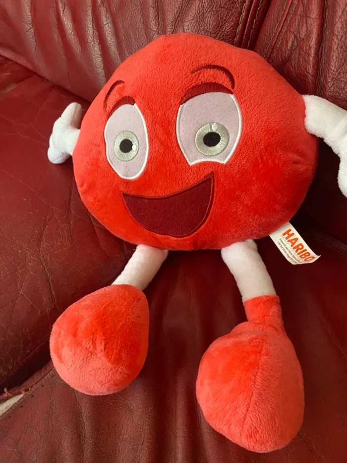 Peluche fraise tagada haribo
