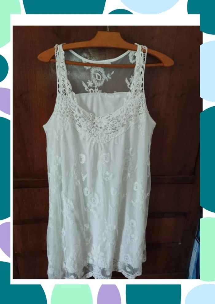 🤍 Robe - blanche - broderie - Taille 40 - Armand Thiery 🤍