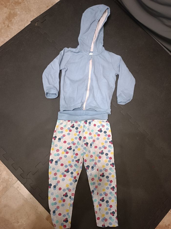 Survêtement Minnie fille 3ans
