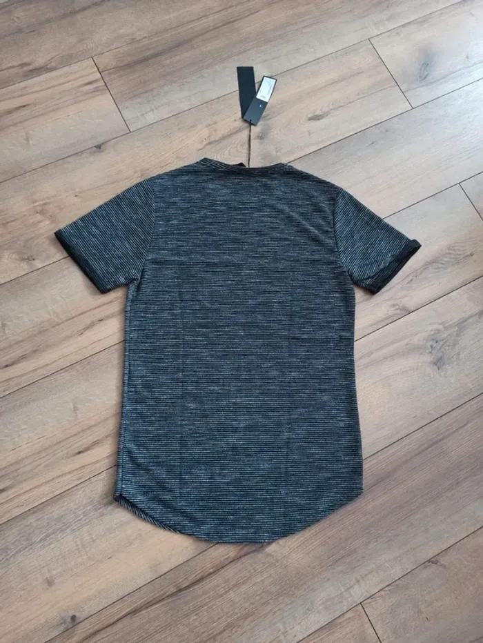 T-shirt homme noir/gris arrondie uniplay L - photo numéro 3