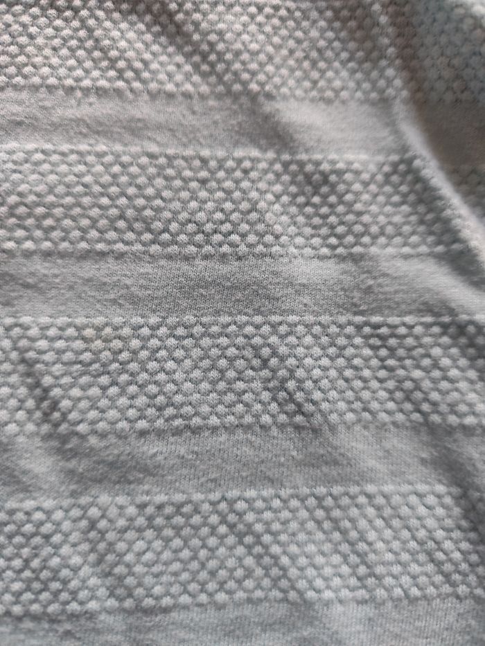 T-shirt bleu - photo numéro 2