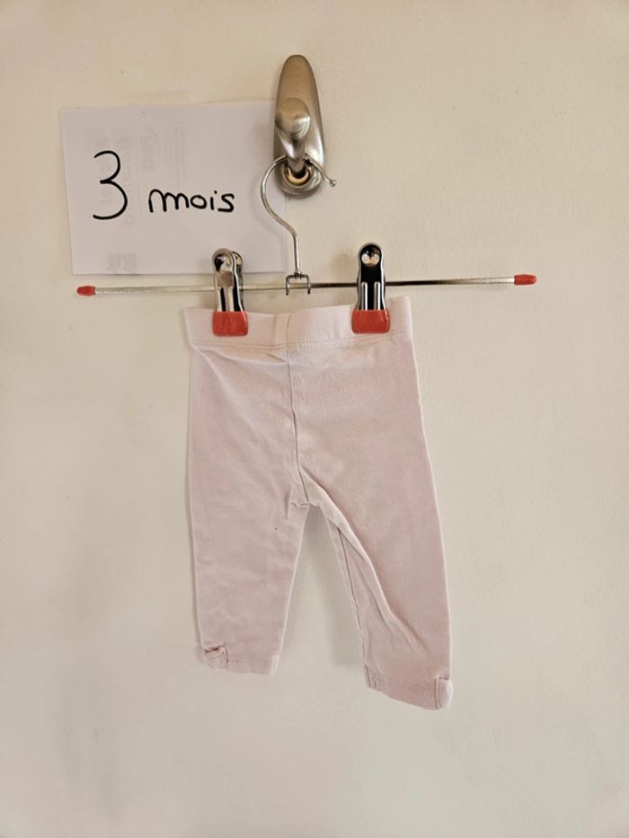 Legging 3 mois - photo numéro 2