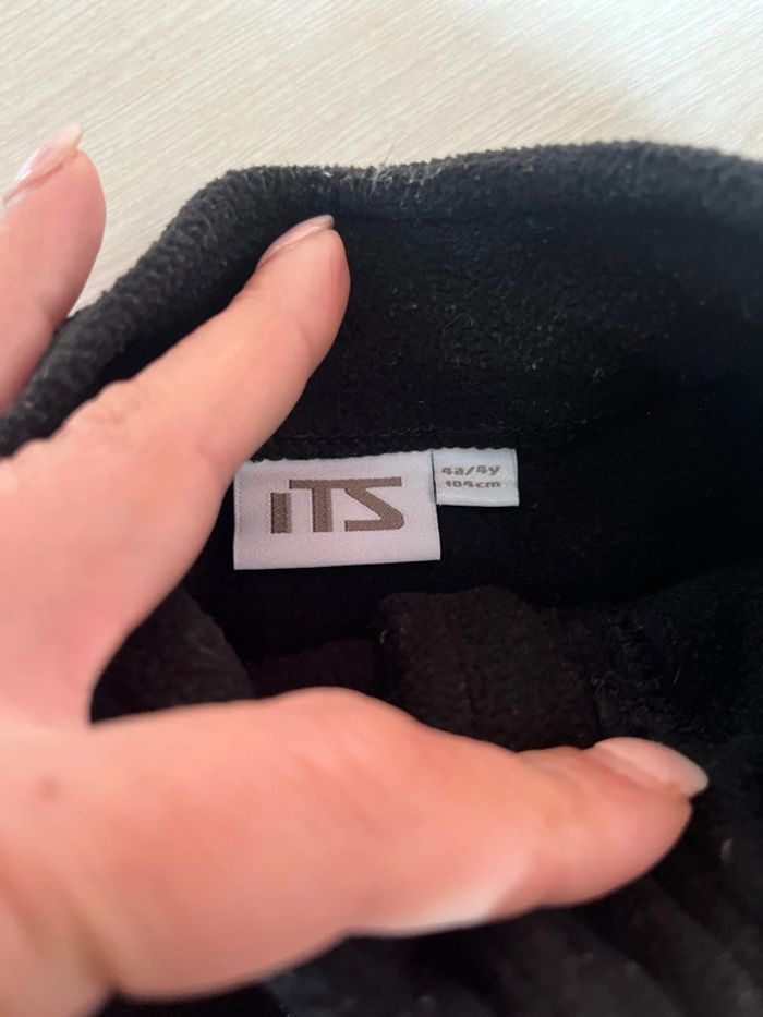 Gilet / pull polaire 4 ans - photo numéro 5