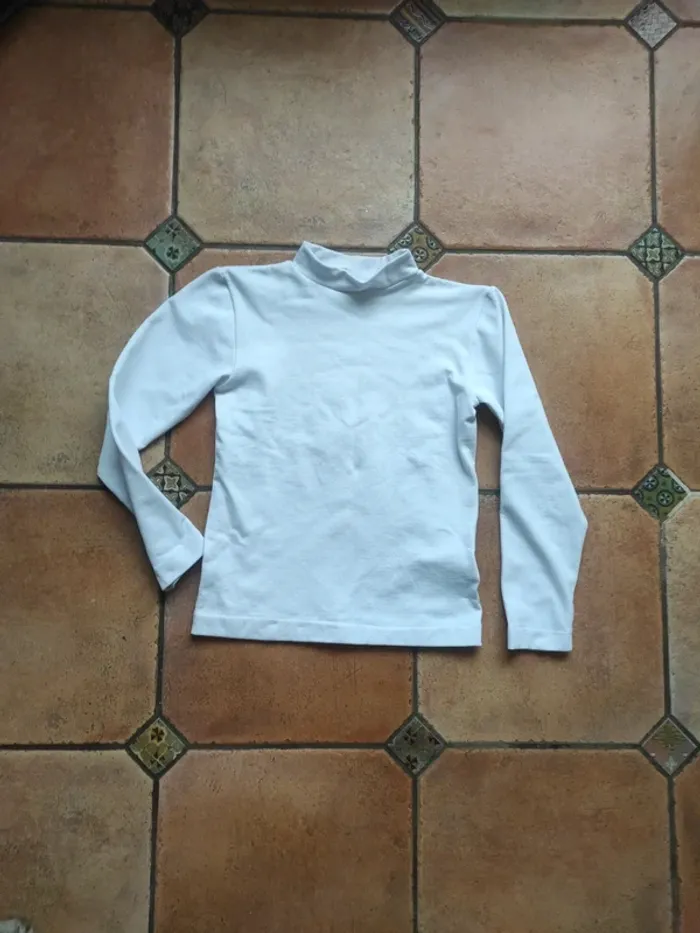 T-shirt blanc col haut - photo numéro 2