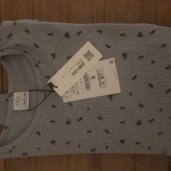 T shirt fille bleu ciel imprimé Zara