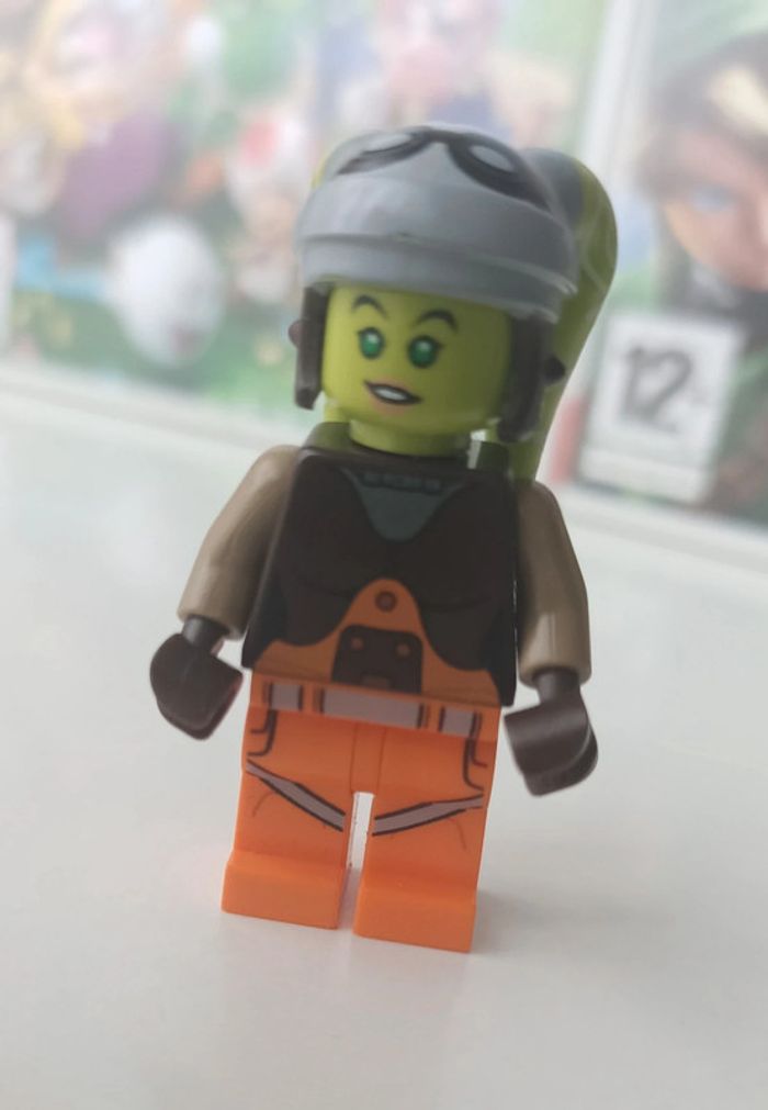 Personnage LEGO starwars Hera Syndulla avec Gris Casque Minifigurine