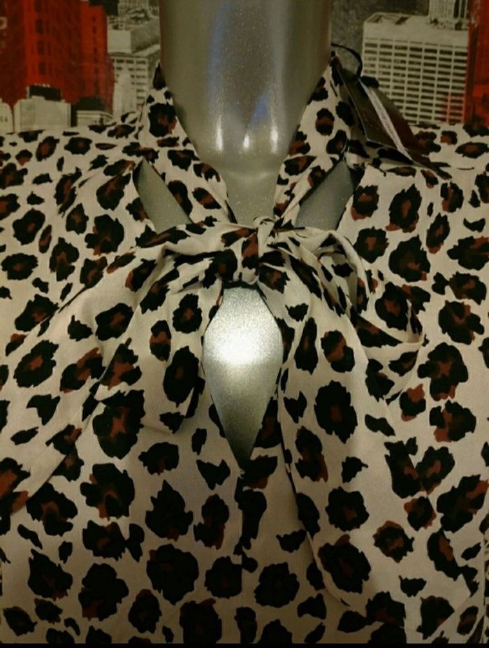 Haut Léopard Taille 38 - photo numéro 2