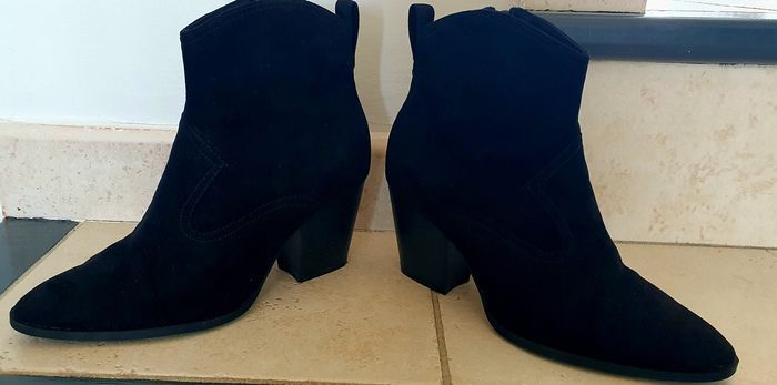 Bottines en suedine