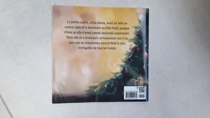 La petite souris et le cadeau de Noël - photo numéro 2