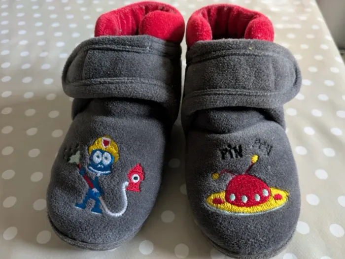 Chaussons garçon 23 - photo numéro 3