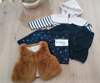 Lot vêtements 6 mois