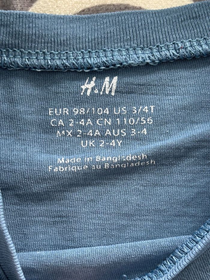 Tee-shirt manches longues garçon H&M bleu. 2/4 ans - photo numéro 4