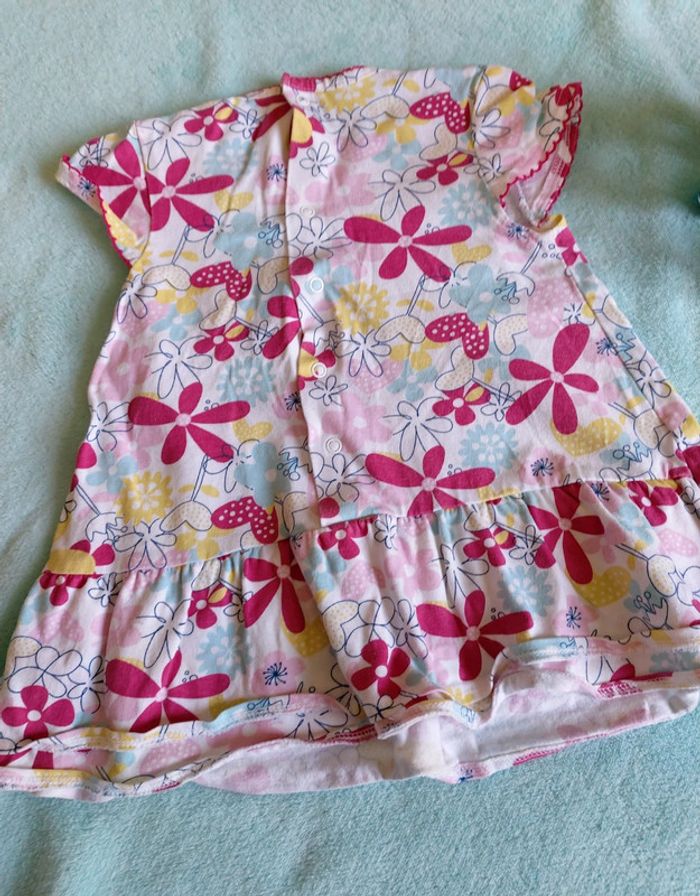 Robe taille 12 mois - photo numéro 2