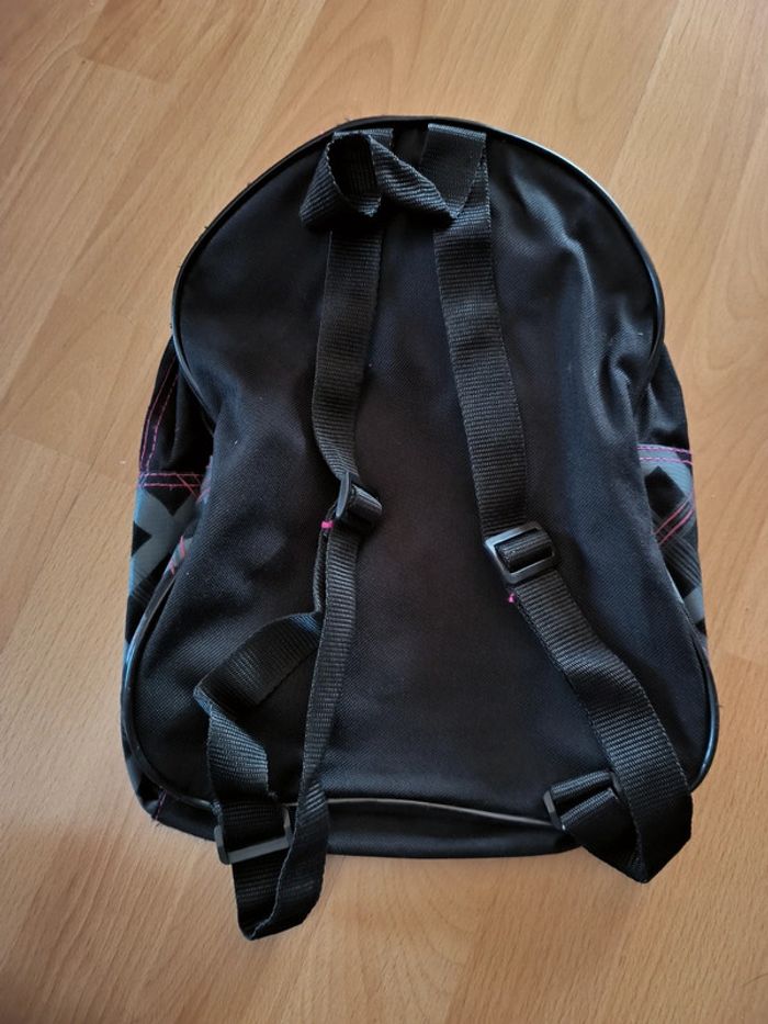 Sac à dos Monster High noir - photo numéro 2