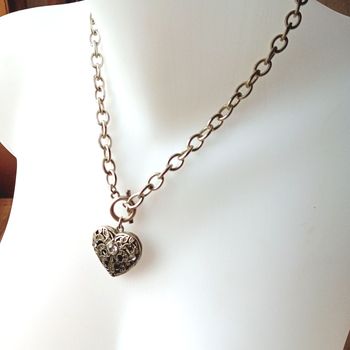 collier argenté coeur baroque strass