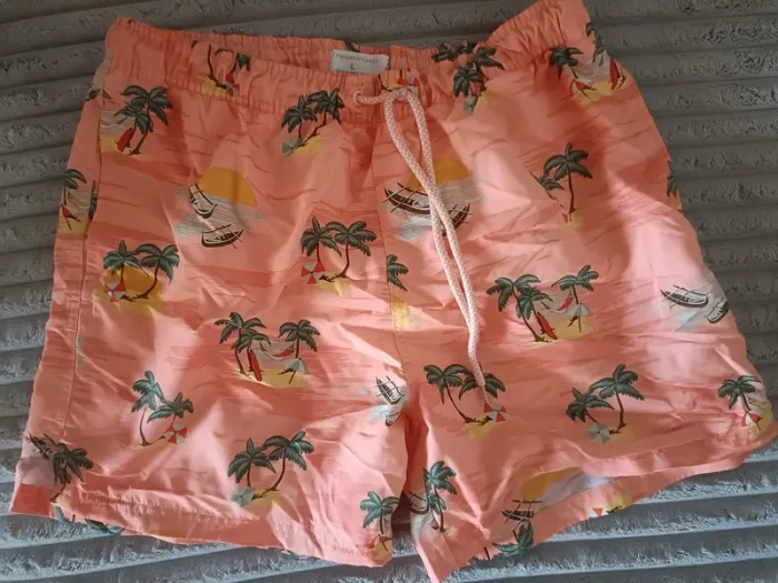 T-shirt et short taille L - photo numéro 8