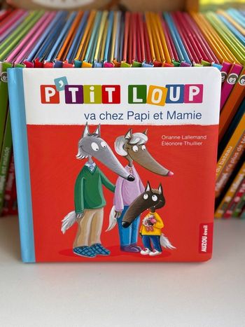 Livre p’tit loup va chez papy et mamie 