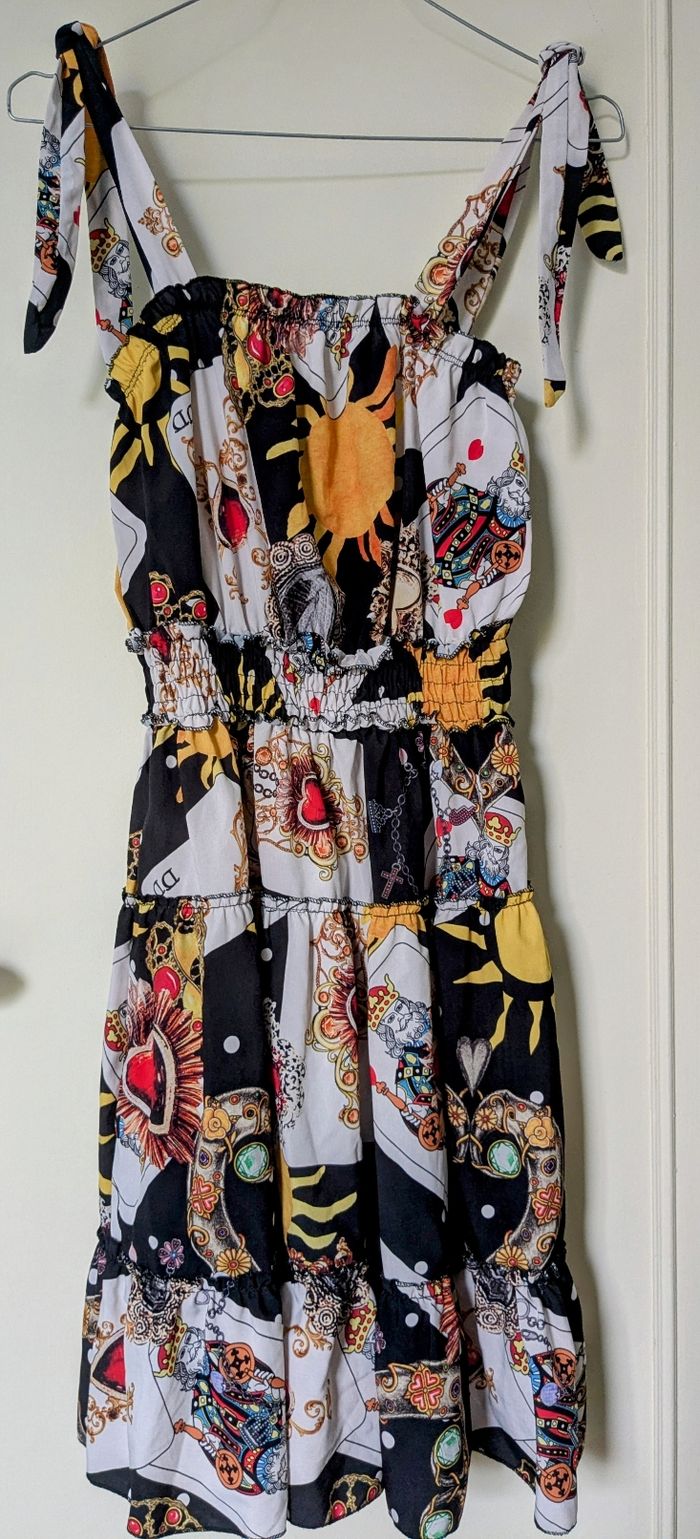 Robe chic à bretelles. Style Italia. Taille S/M - photo numéro 2