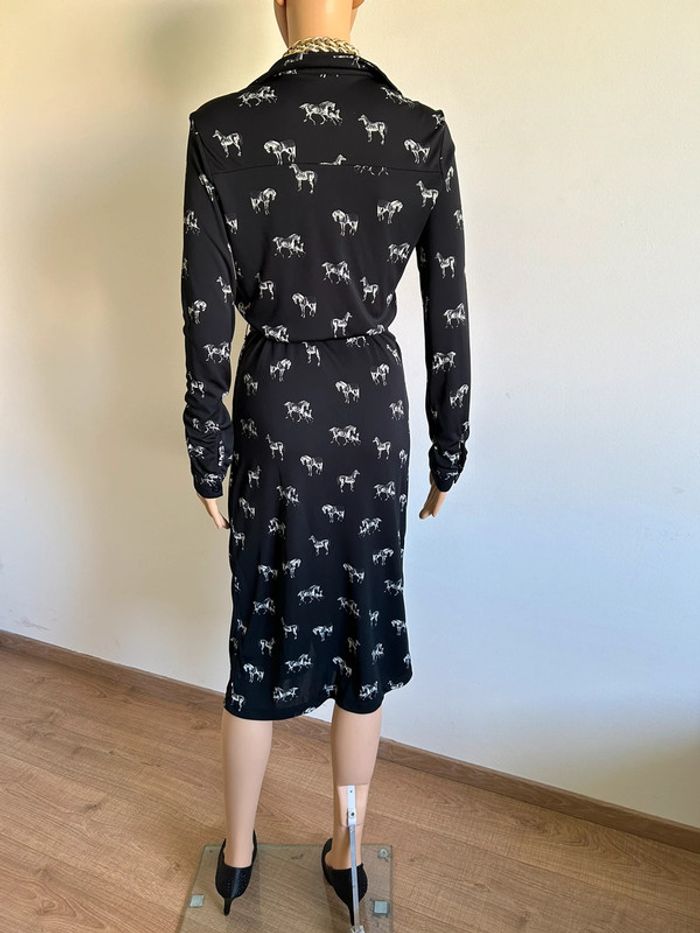Robe noire et blanche imprimée mi longue WE taille S jamais portée - photo numéro 9