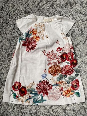 Robe Zara fleurie - 3 /4 ans