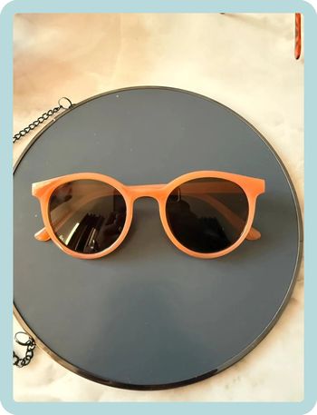 Lunette de soleil ronde abricot