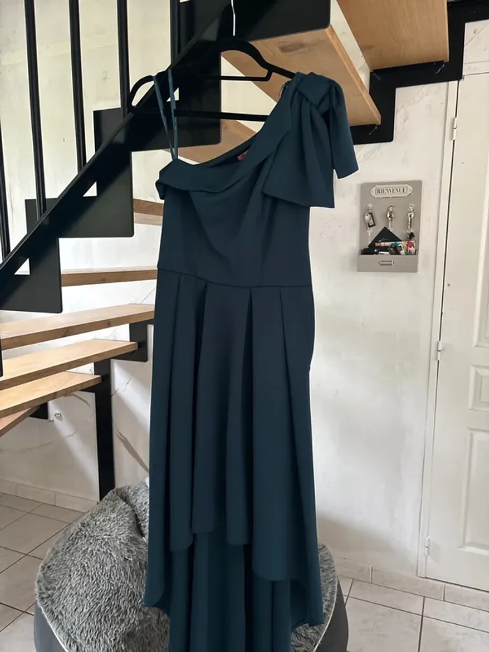 Robe de cérémonie