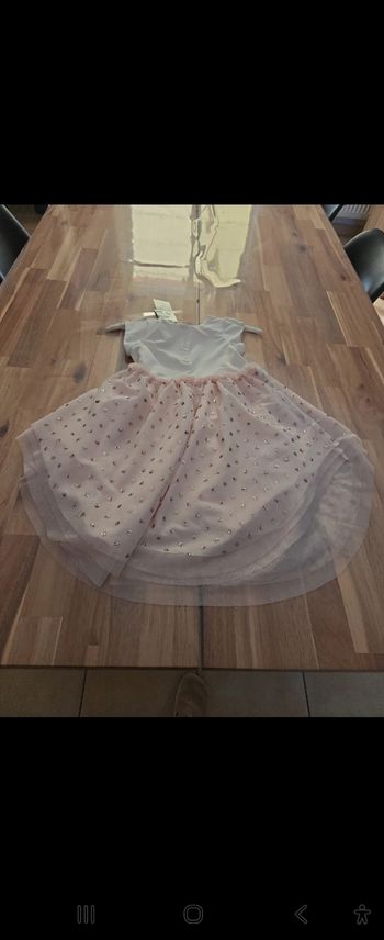Robe neuve 4ans orchestra