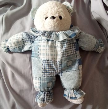 doudou peluche ours ourson vintage ancien vers 1997 presque 30 ans d'occasion la marque ? peut-être Minouche Ajena 36 cm +/- de haut couleur bleu et blanc  tête tissu éponge bouclette