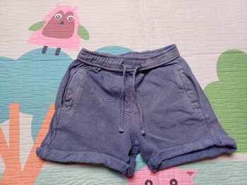 Short 2 ans