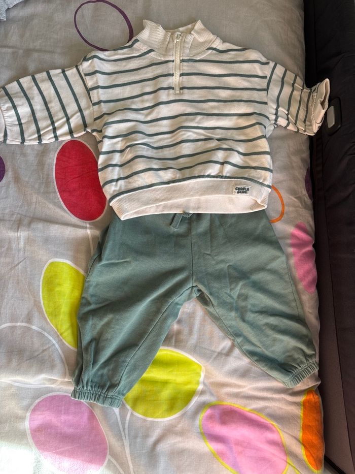 Ensemble vert d’eau