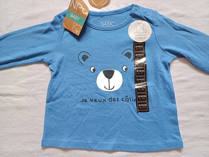 Lot de tee shirts taille 18 mois neuf - photo numéro 2