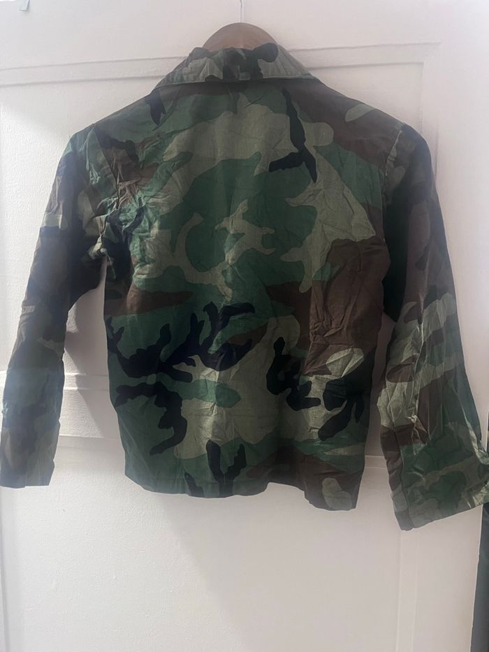 Veste militaire taille 8/10 ans. - photo numéro 2